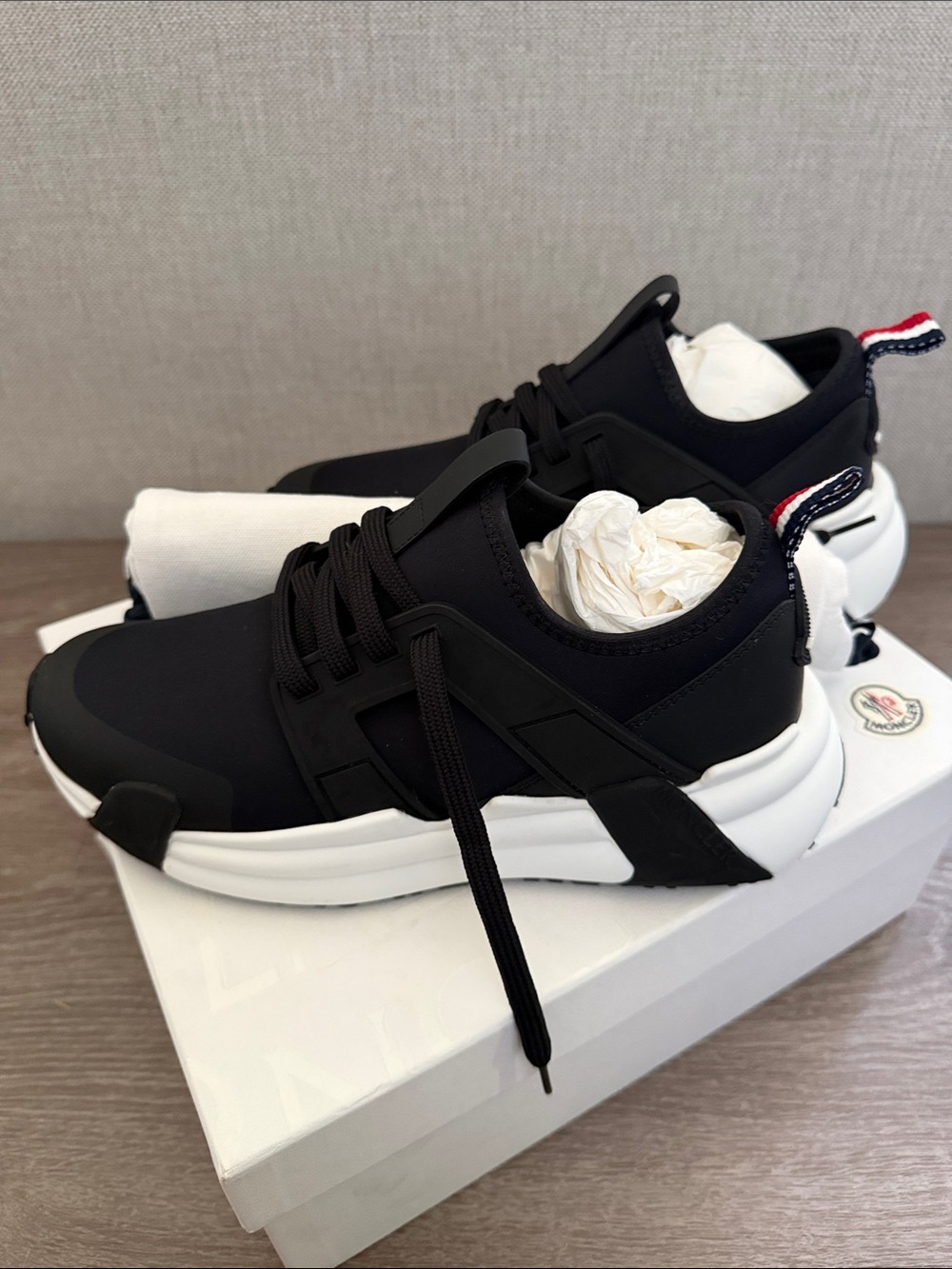 NIB- Authentic Moncler Sneakers Authenticity Card, Dust Bags- Lunarove Size 8.5